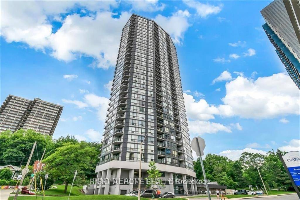 Discover the charm of Hamilton's Corktown with this stunning one bedroom unit at The Olympia.