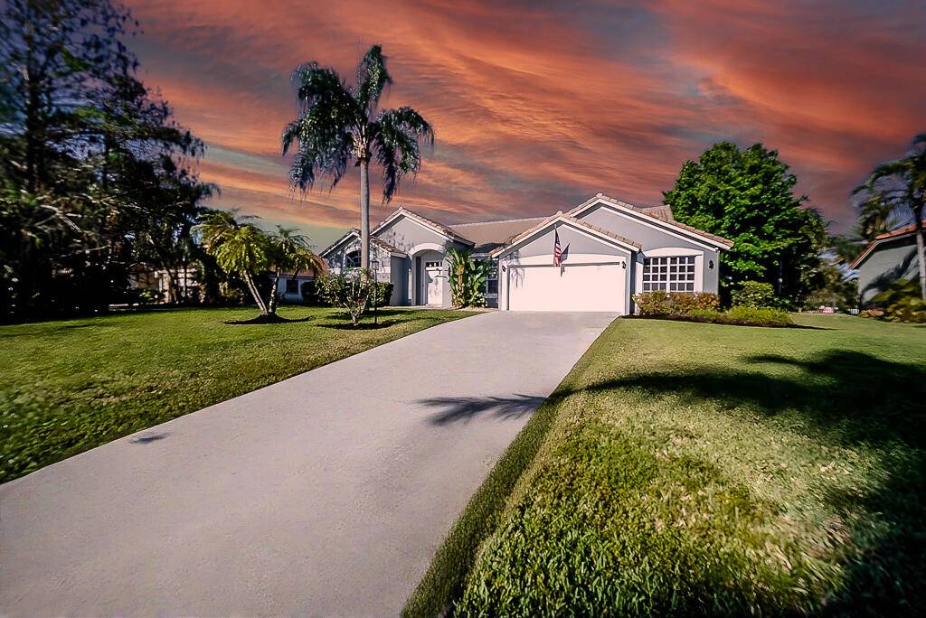Stunning POOL AND WATERFRONT Home in Legend Lake Estates !