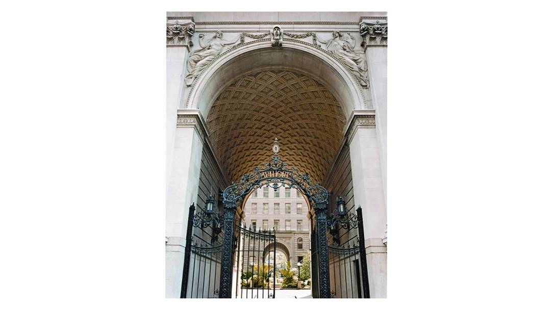 Gracious Gilded Age Residence at 390 West End Avenue, Apt 3DN Experience the epitome of refined living in this meticulously preserved Gilded Age residence.