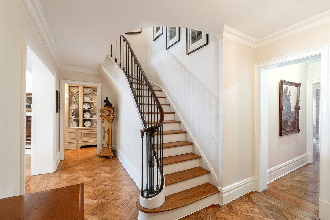 Step into the epitome of elegance at Residence 10 11A of 20 Sutton Place South.