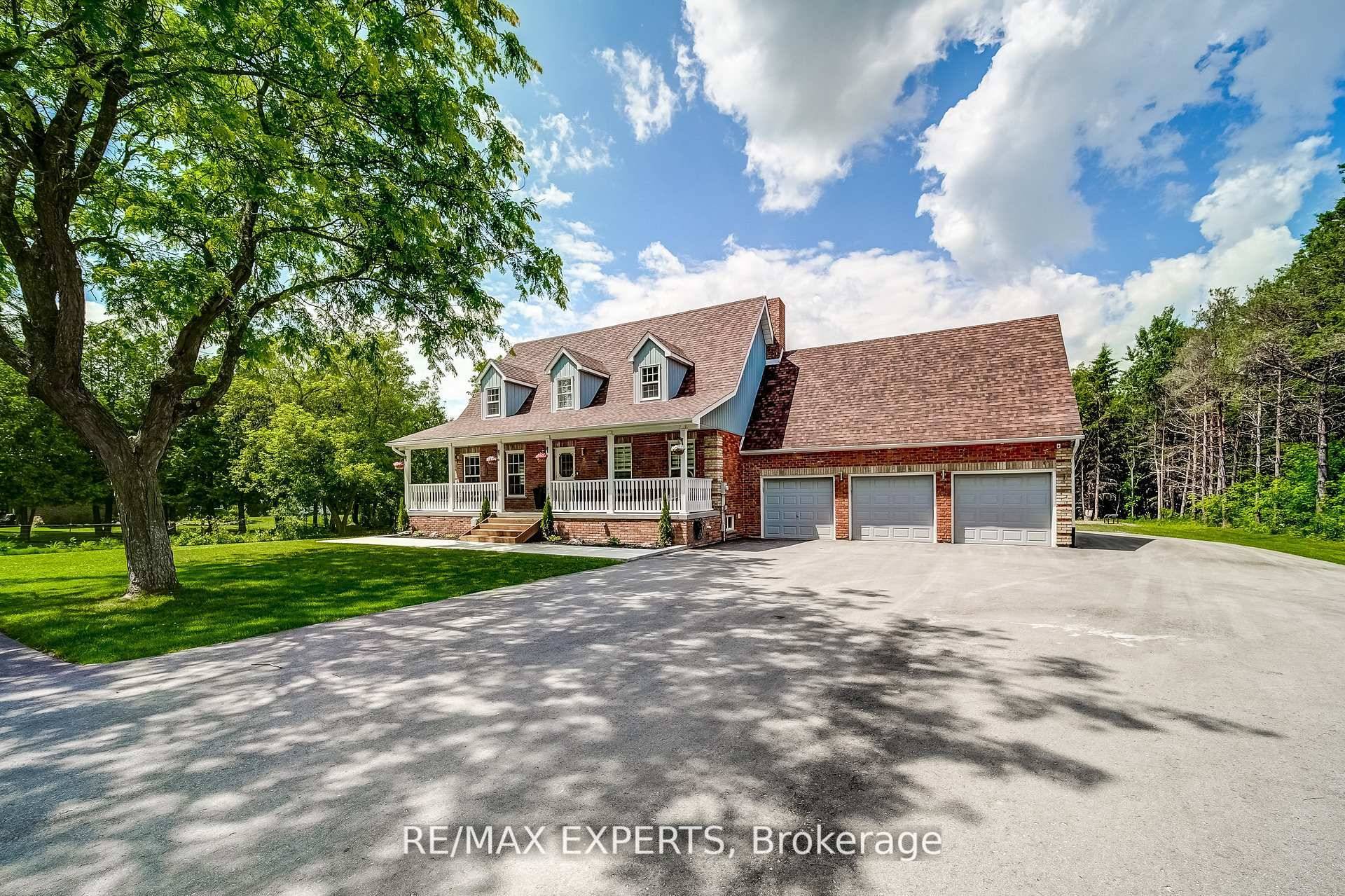 Experience the perfect blend of modern living and country charm in this beautifully finished home, ideal for families seeking tranquility without sacrificing convenience.