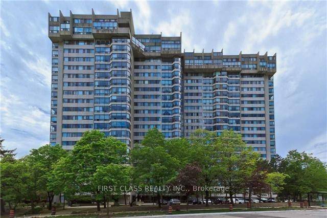 Extremely Spacious 4 1 Bed, 2 Bath Corner Condo Approx.