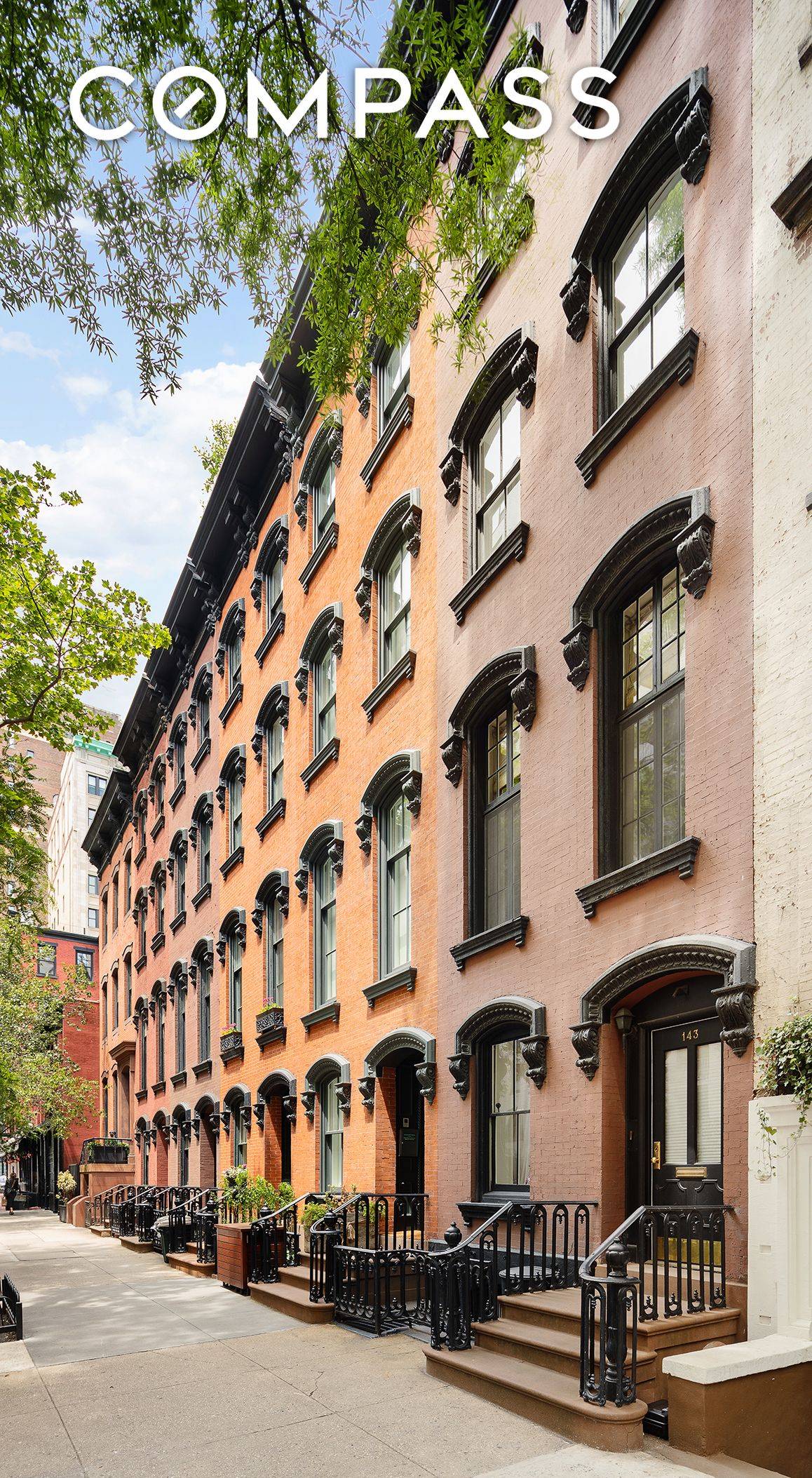 Gramercy Park Red Brick Townhouse This Gramercy Park townhouse, built in the Anglo Italianate style in 1854, offers a blend of historic character and modern living.