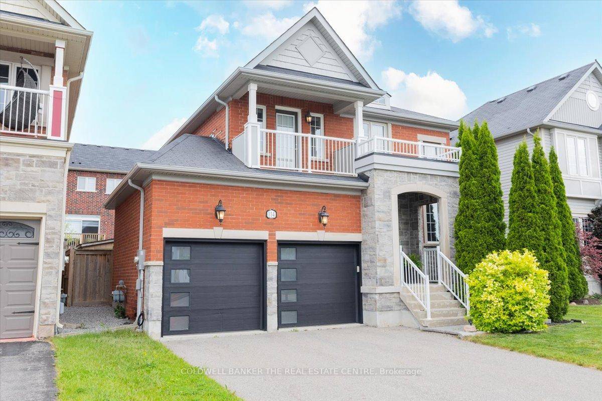 Welcome to 144 Laurendale Ave in South Keswick.