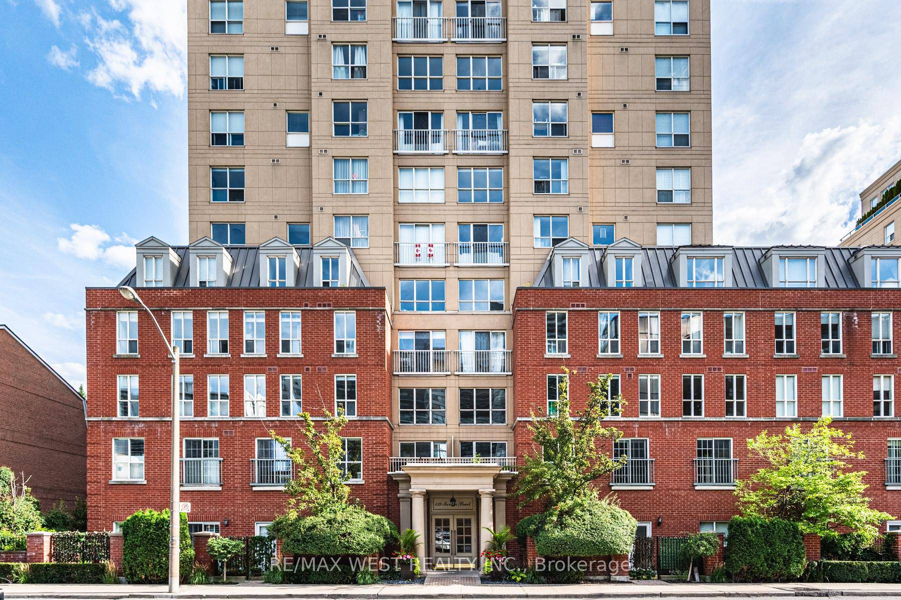Welcome to the Metro, one of midtown's most desirable addresses.