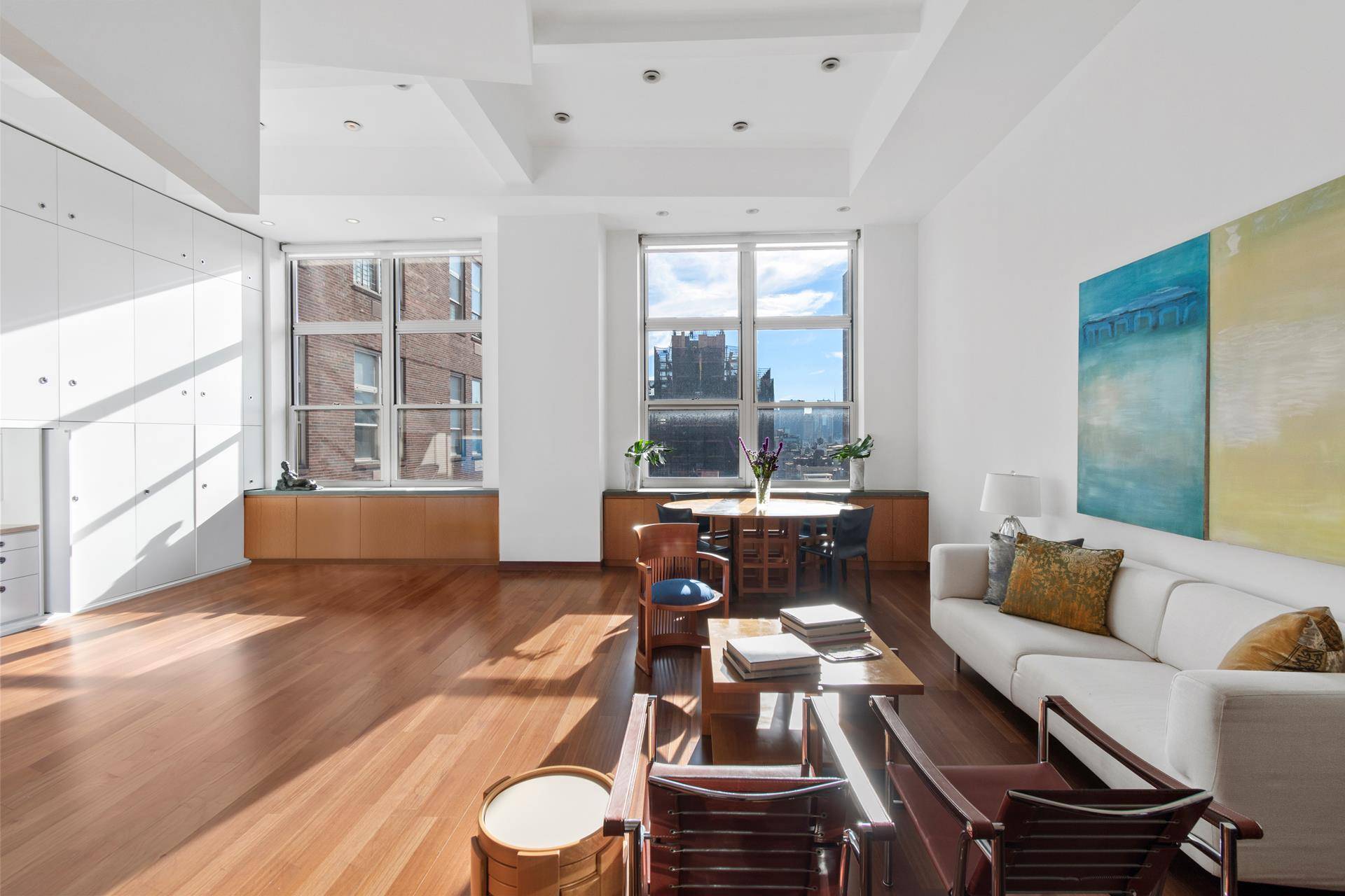If you're searching for a unique and very private two bedroom convertible three condo off Park Avenue, come to our open house and bring your sunglasses !