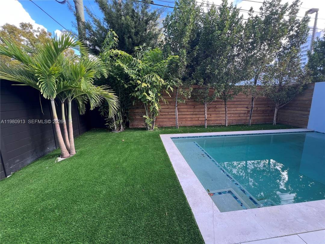 Brand new modern townhouse in the heart of Shenandoah offering 4 bedrooms and 3 bathrooms with approximately 2, 400 SF of living space.