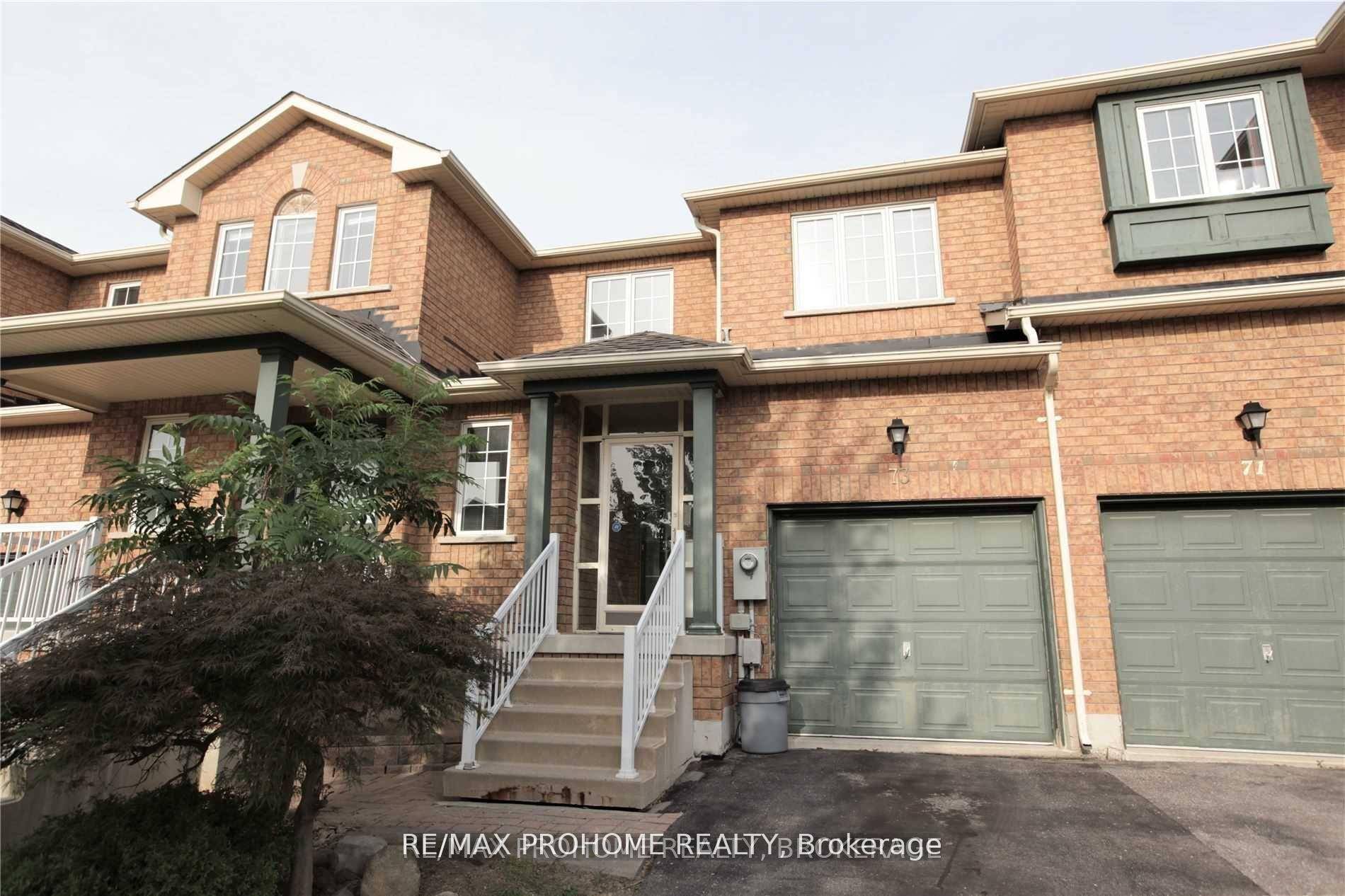 Well Maintained, Charming 3 Bedroom Townhome, Open And Spacious, Hardwood Flr Throughout, Bright White Eat In Kitchen, Stone Countertop, Ceramic Flr amp ; Backsplash, Pot Lights.