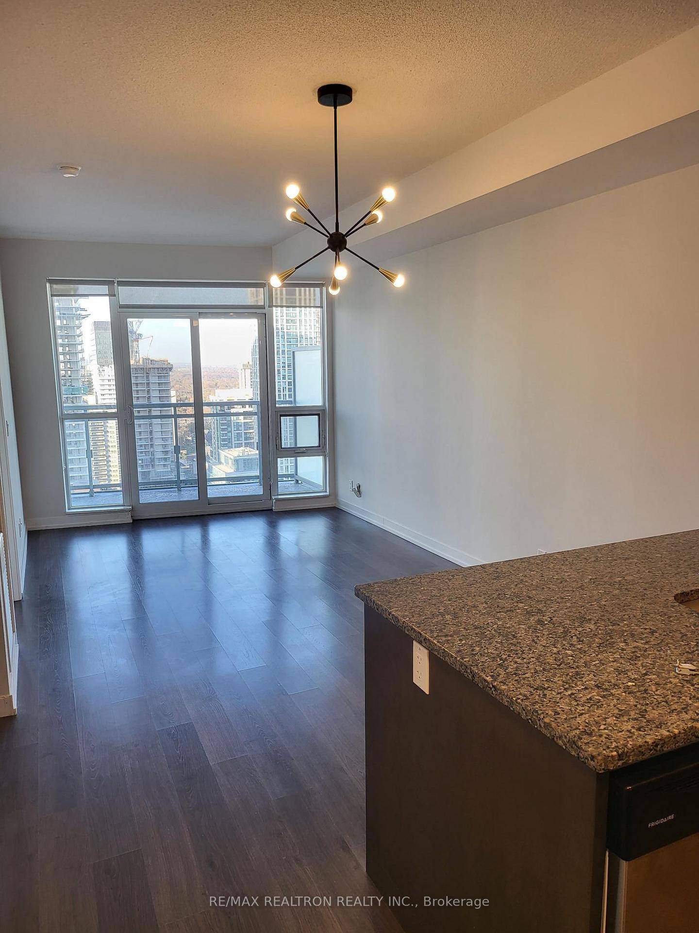 Madison Condo 1 Bedroom Den, High Floor With Great View, Large Open Balcony, Open Concept With Bright And Spacious Layout, 9 Foot Ceiling, Stainless Steel Kitchen Appliances, Clean and Immaculate, ...