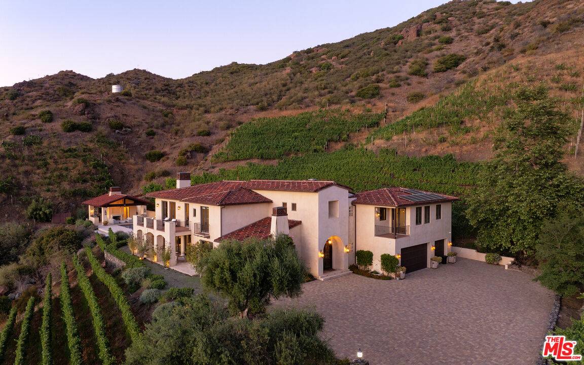 33330 Hassted Dr 6BR Malibu La