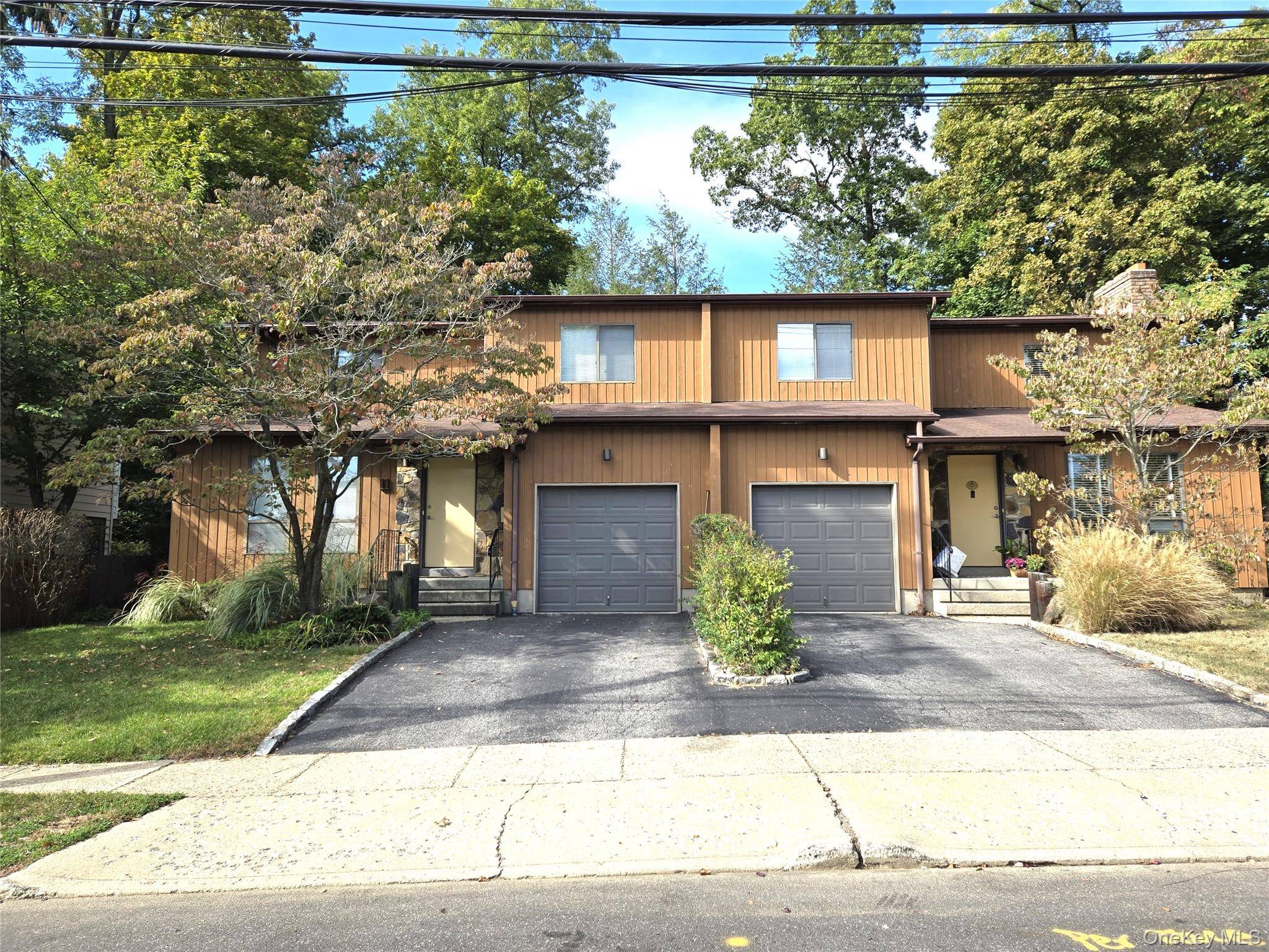 Sunny amp ; spacious duplex with 2 bedrooms and 2.