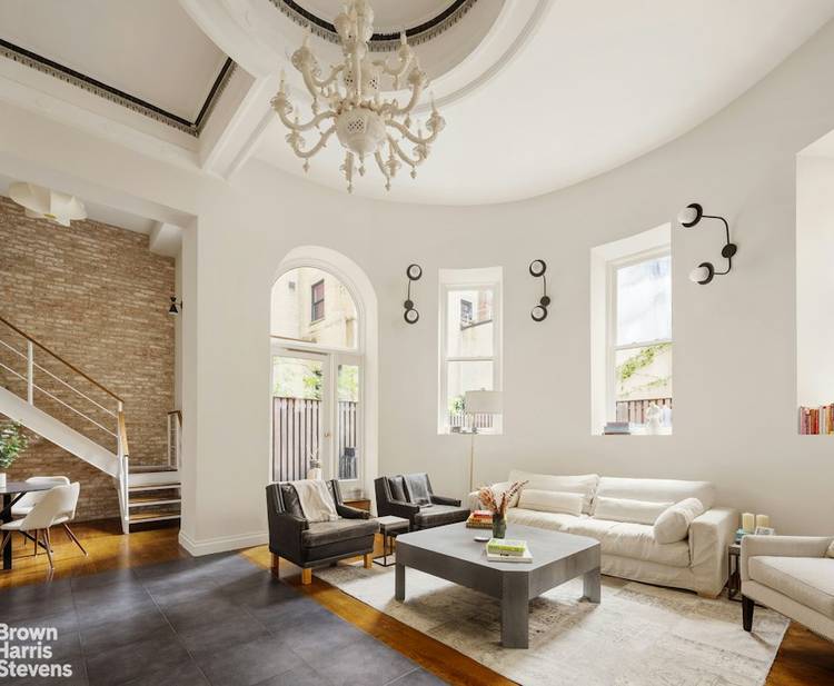 Introducing a truly one of a kind, pre war condo gem in Gramercy's renowned landmark full service condominium, Rutherford Place.