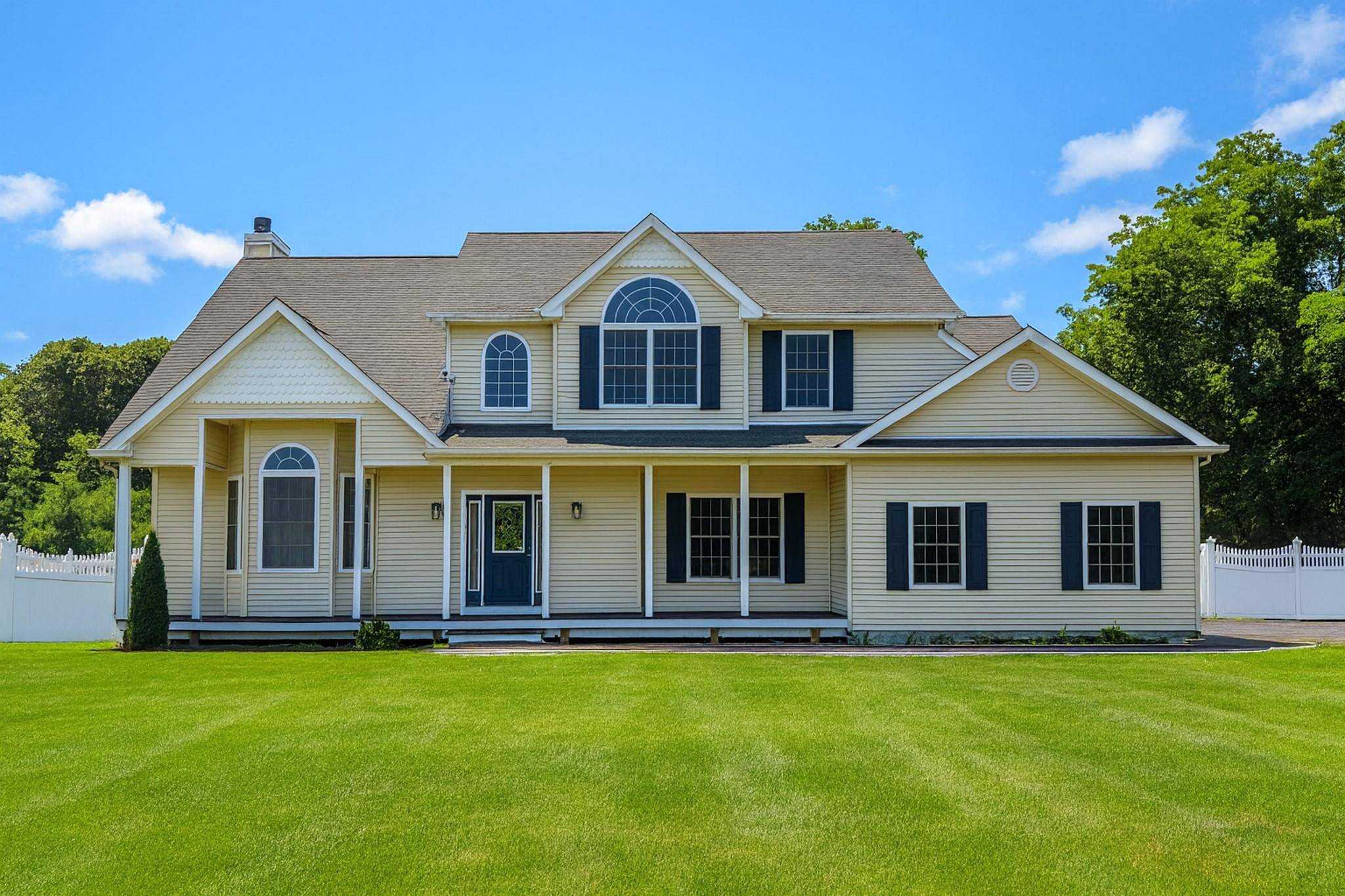 Fully renovated 5 bedroom, 2.