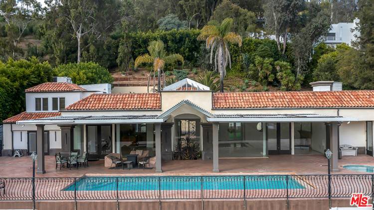 10557 Rocca Pl 5BR Bel Air La