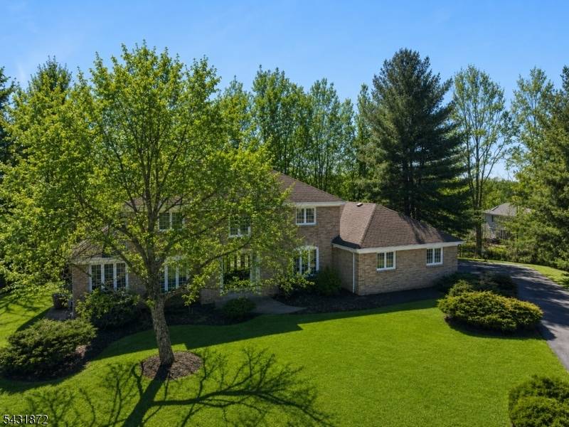 Nestled on a sprawling 0.