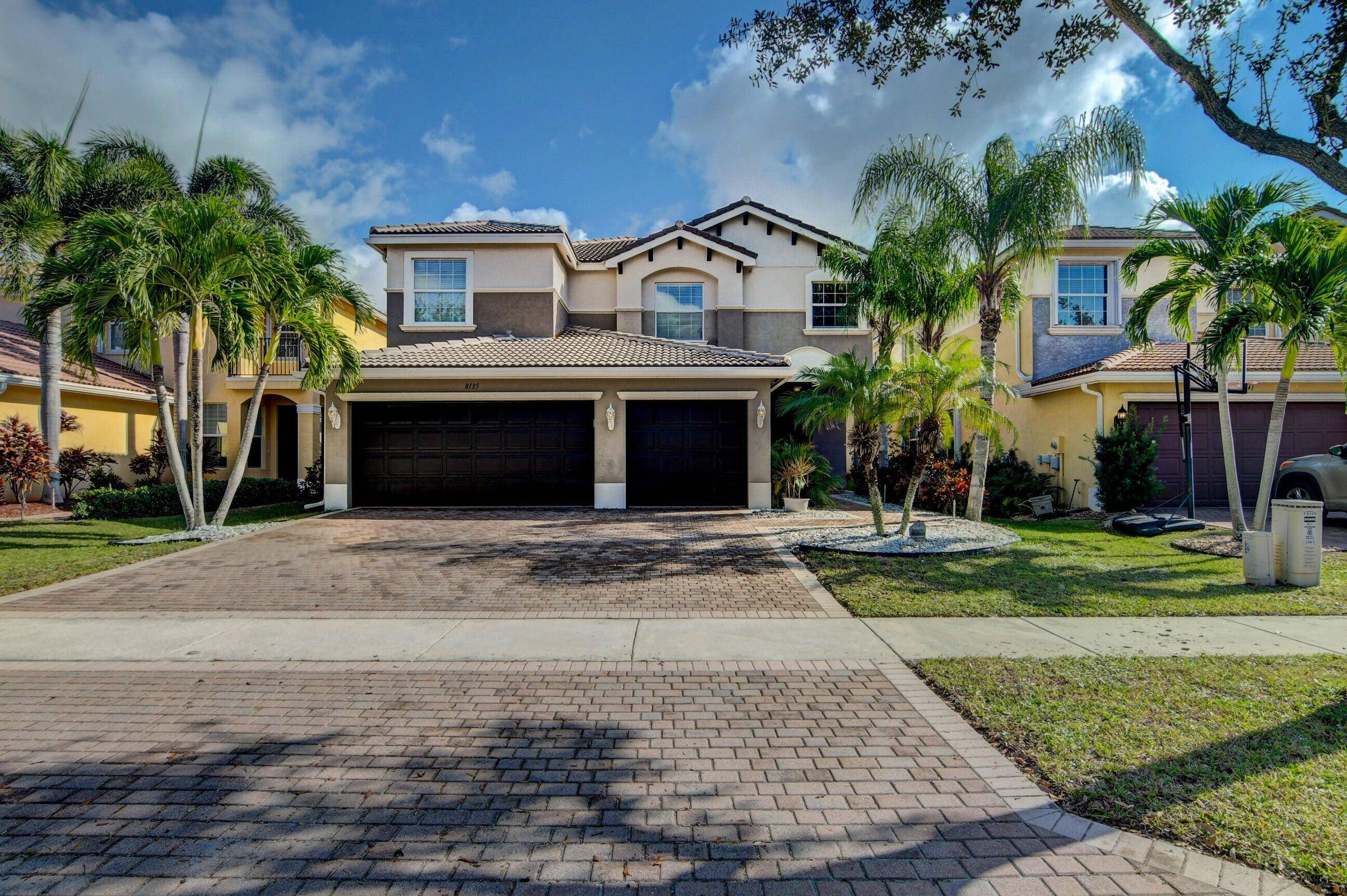 Beautiful 6 bedroom 5 bath Carnation Model located in Canyon Springs Gated 24 hour manned community offers State of the art Recreation Areas including Clubhouse, Resort style Pool, Spa, Water ...