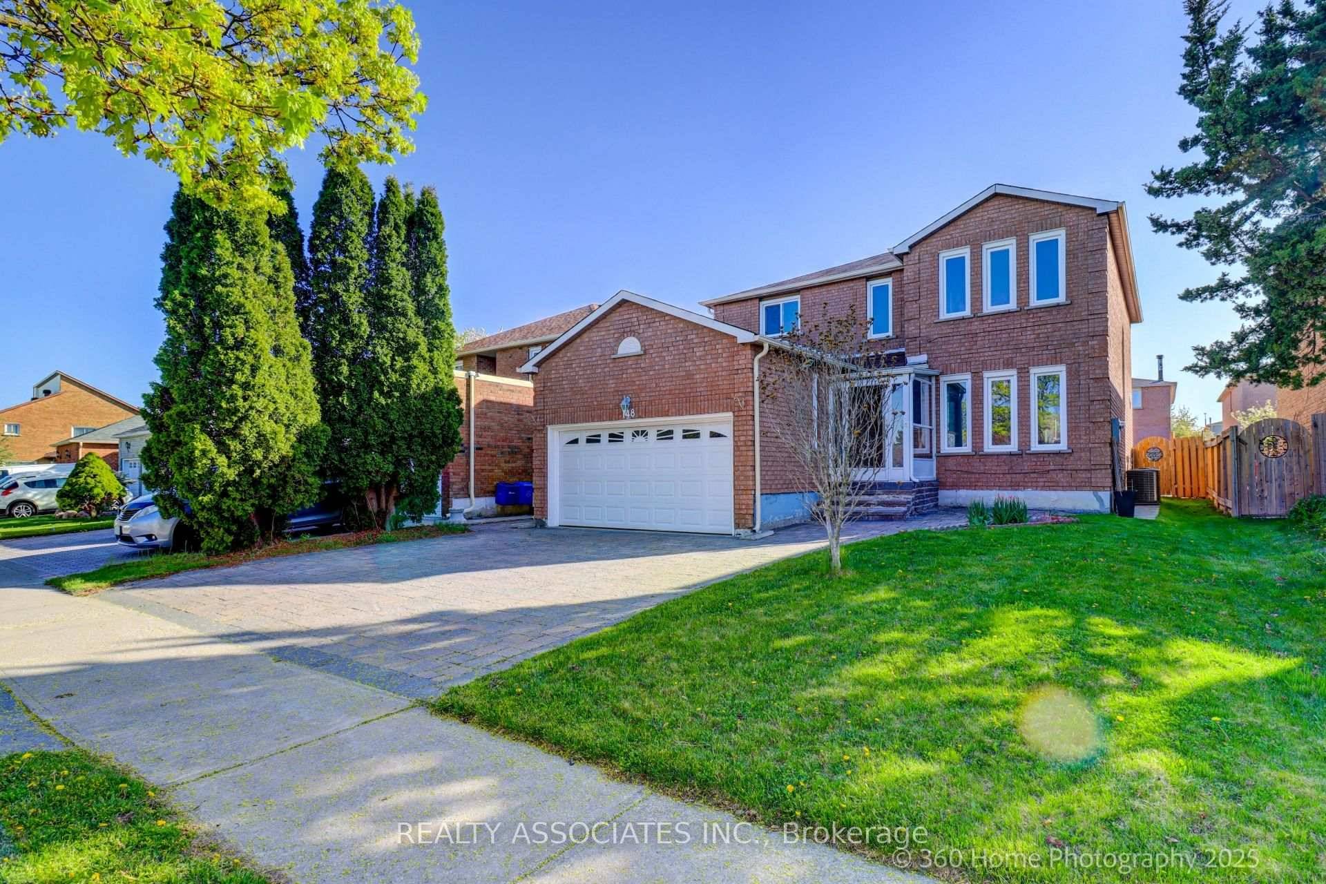 Great Desirable Location !