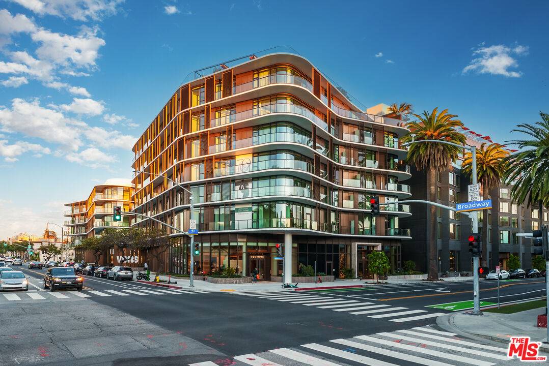 700  Broadway 3BR Santa Monica La