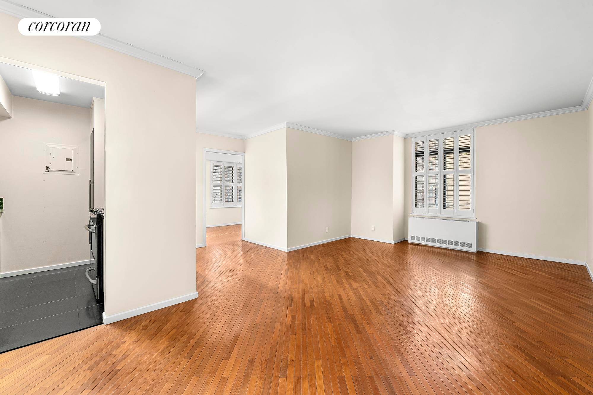 Situated on a beautiful tree lined block, comes this large one bedroom corner apartment at the Kingsley Condominium.