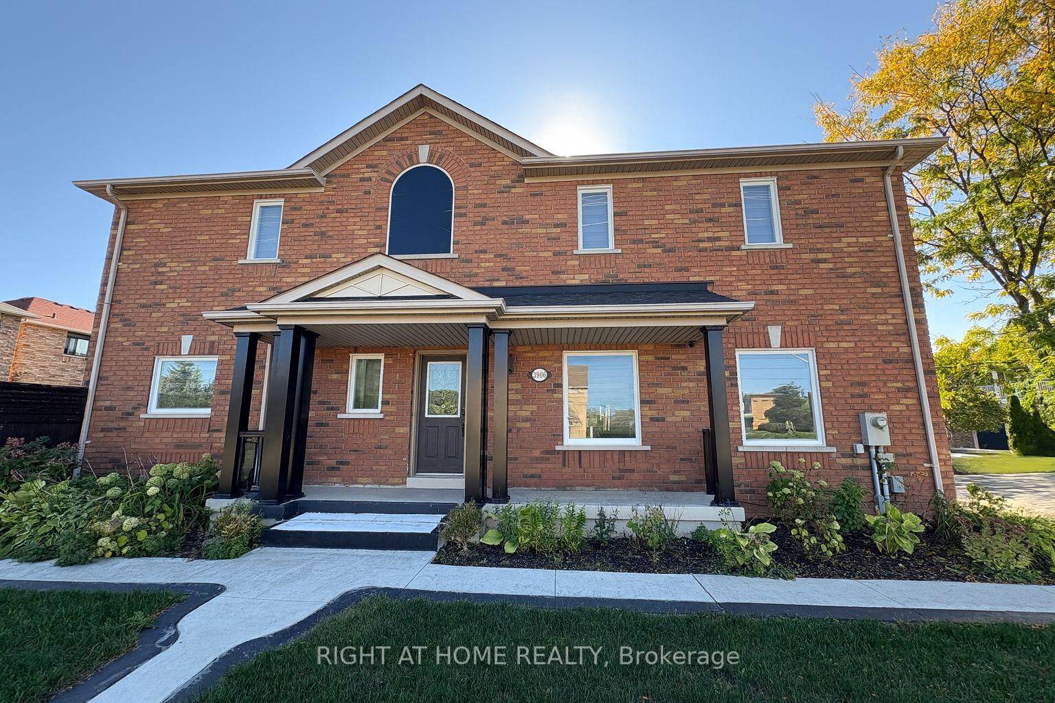 Welcome to this stunning home in the heart of Churchill Meadows, offering elegance, ample space, and comfort.