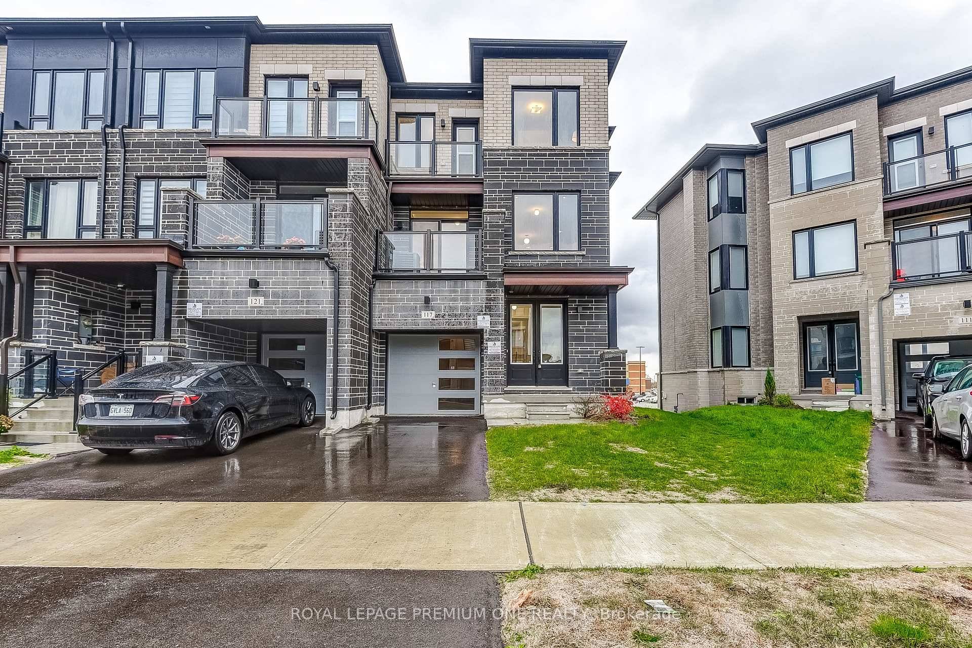 Newly constructed End Unit Freehold townhome in Woodbridge, a most sought after neighborhood !