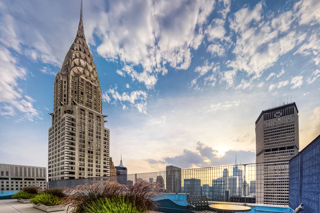 Live well. Walk to work. Relish the city's attractions.