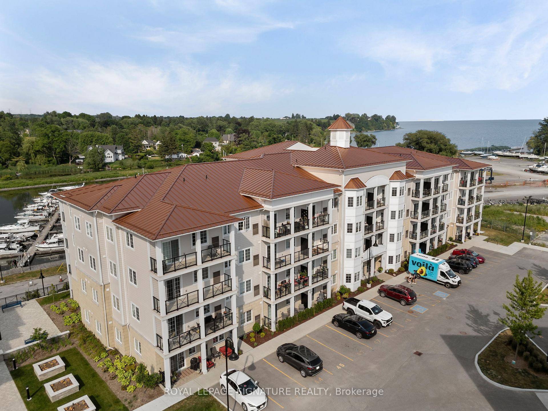 Welcome to this stunning turnkey one bedroom suite Balsam Model at 70 Shipway, perfectly situated beside the marina and overlooking the tranquil waters of Lake Ontario.