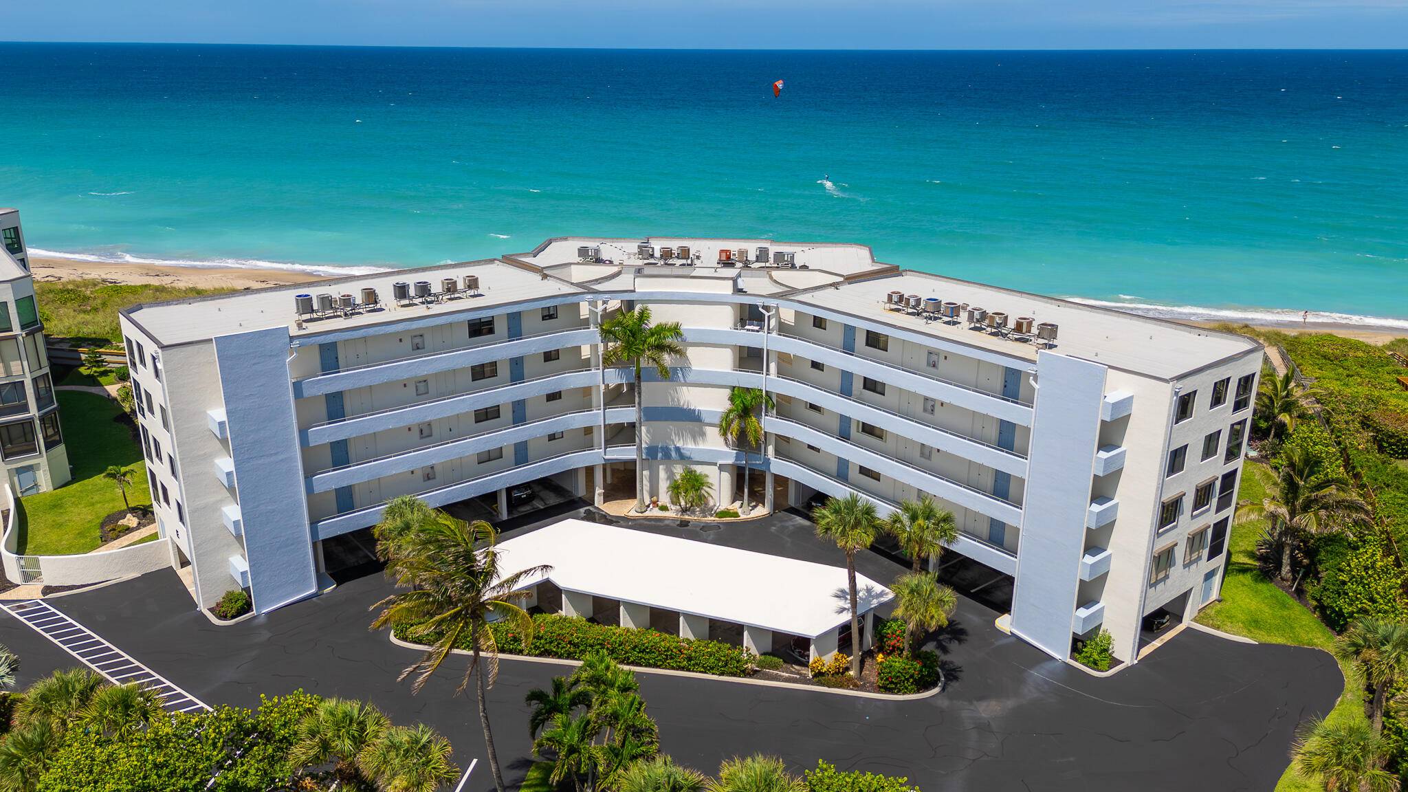 Direct Ocean View. Calling All Ocean Lovers and Boaters !