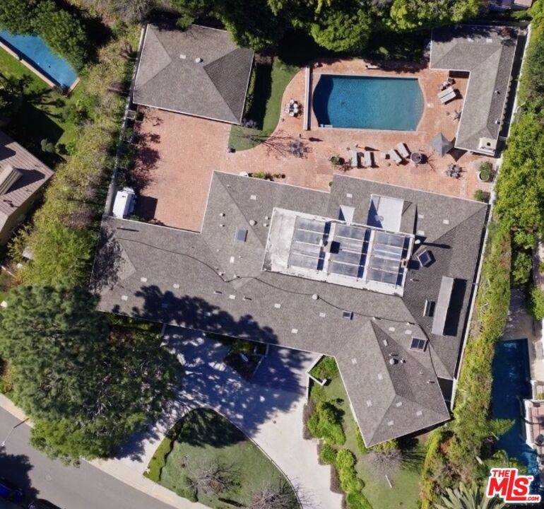 917   Oxford Way 6BR Beverly Hills Post Office | B.H.P.O. La