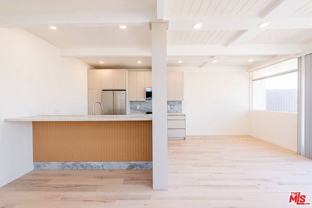 7273   Birdview Ave 2BR Malibu La