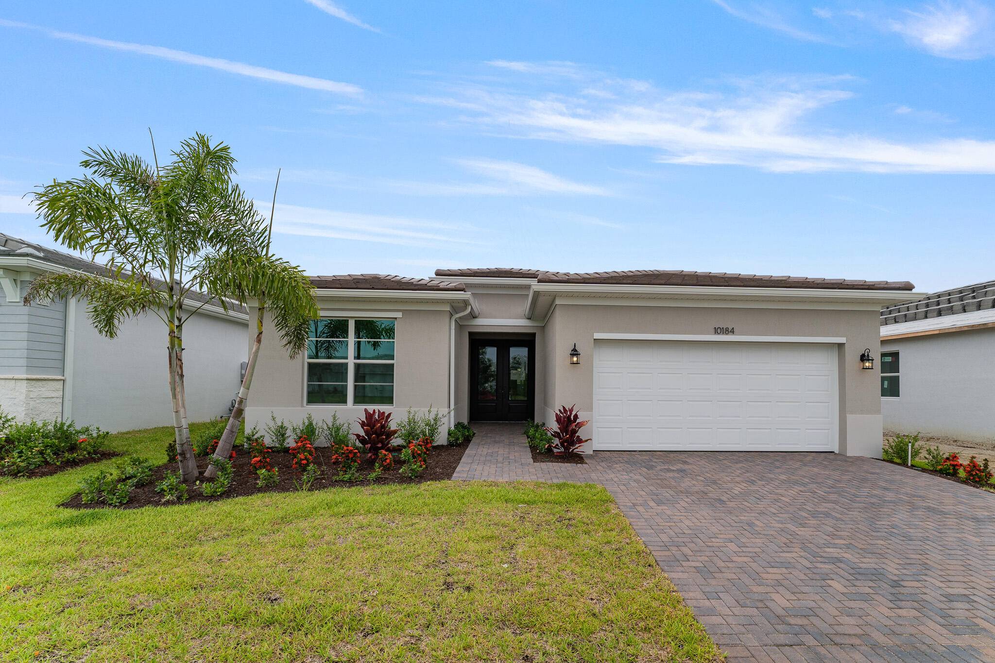 The gorgeous Clarion floorplan in Telaro's Tranquility Collection, offers 2, 351 square feet of pure livability.