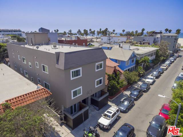 40   Westminster Ave Marina Del Rey LA
