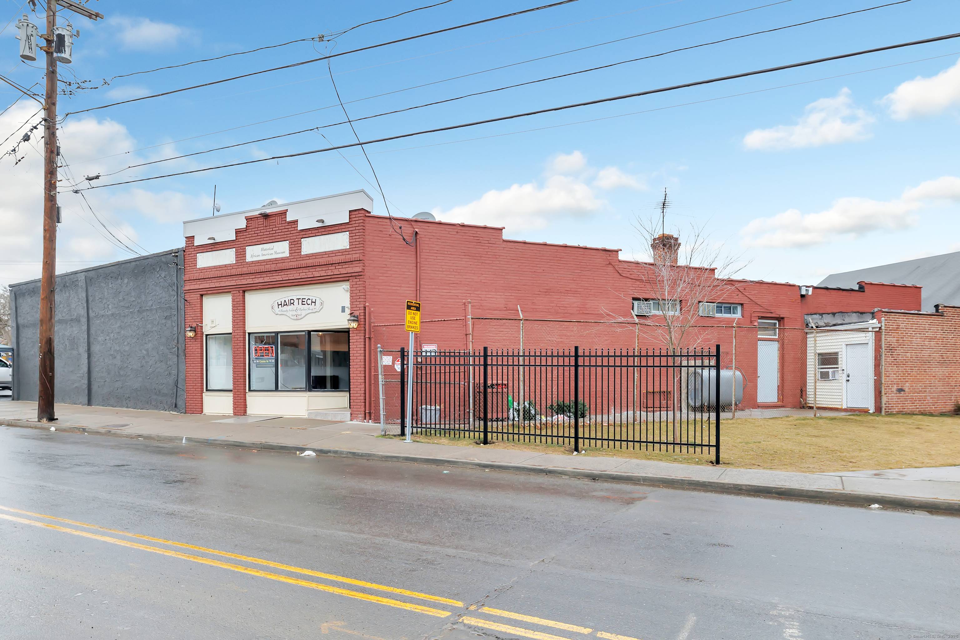 Sure ! Here's a polished listing description for your salon barbershop at 6 Woodward Ave, Norwalk, CT Turnkey Salon Barbershop for Lease Prime South Norwalk Location !
