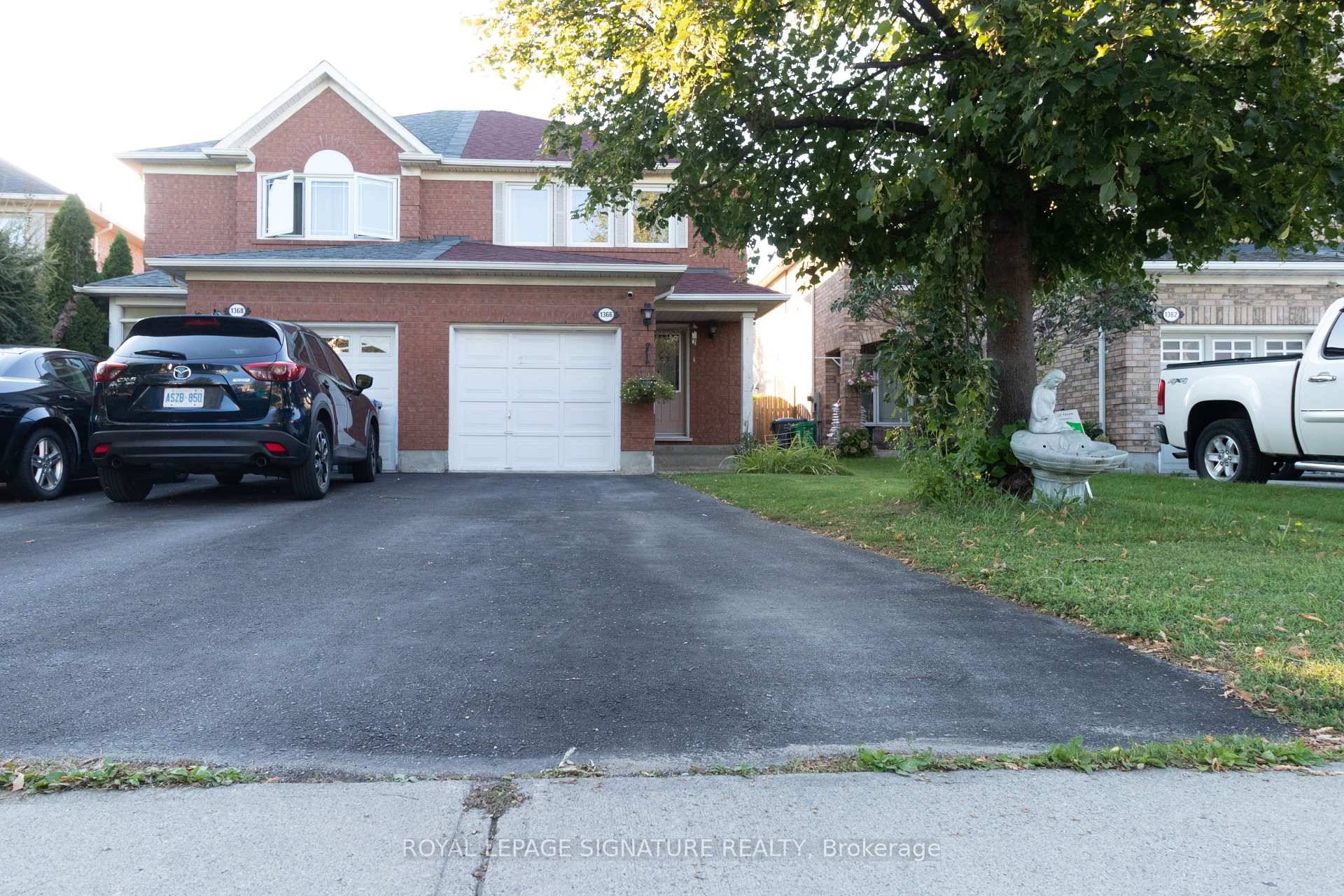 Beautiful 3Br Home Situated In Prestigious Levi Creek Community.