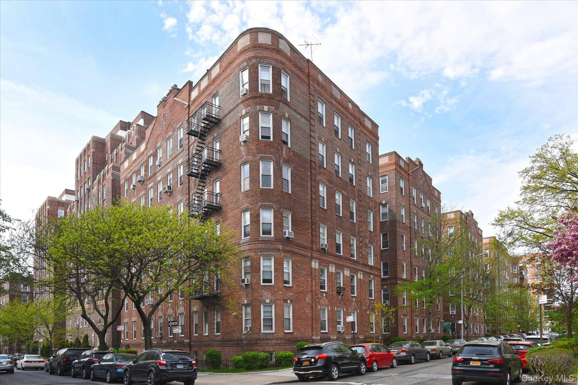 Just Listed ! Welcome To Prewar Gem At The Essex House In Prime Location Of Forest Hills Fully Renovated 1 Bedroom Coop Apartment Spans Over 950 Sq.
