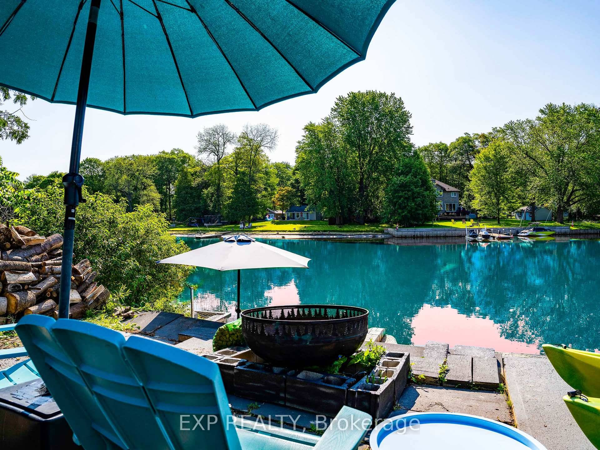 Prime, Turnkey, Furnished Riverfront Long term or Seasonal Rental.