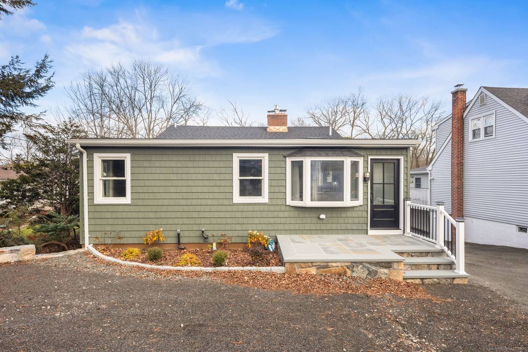 Completely Renovated Waterfront Home on Ball Pond 3BR, 2BA New Fairfield.