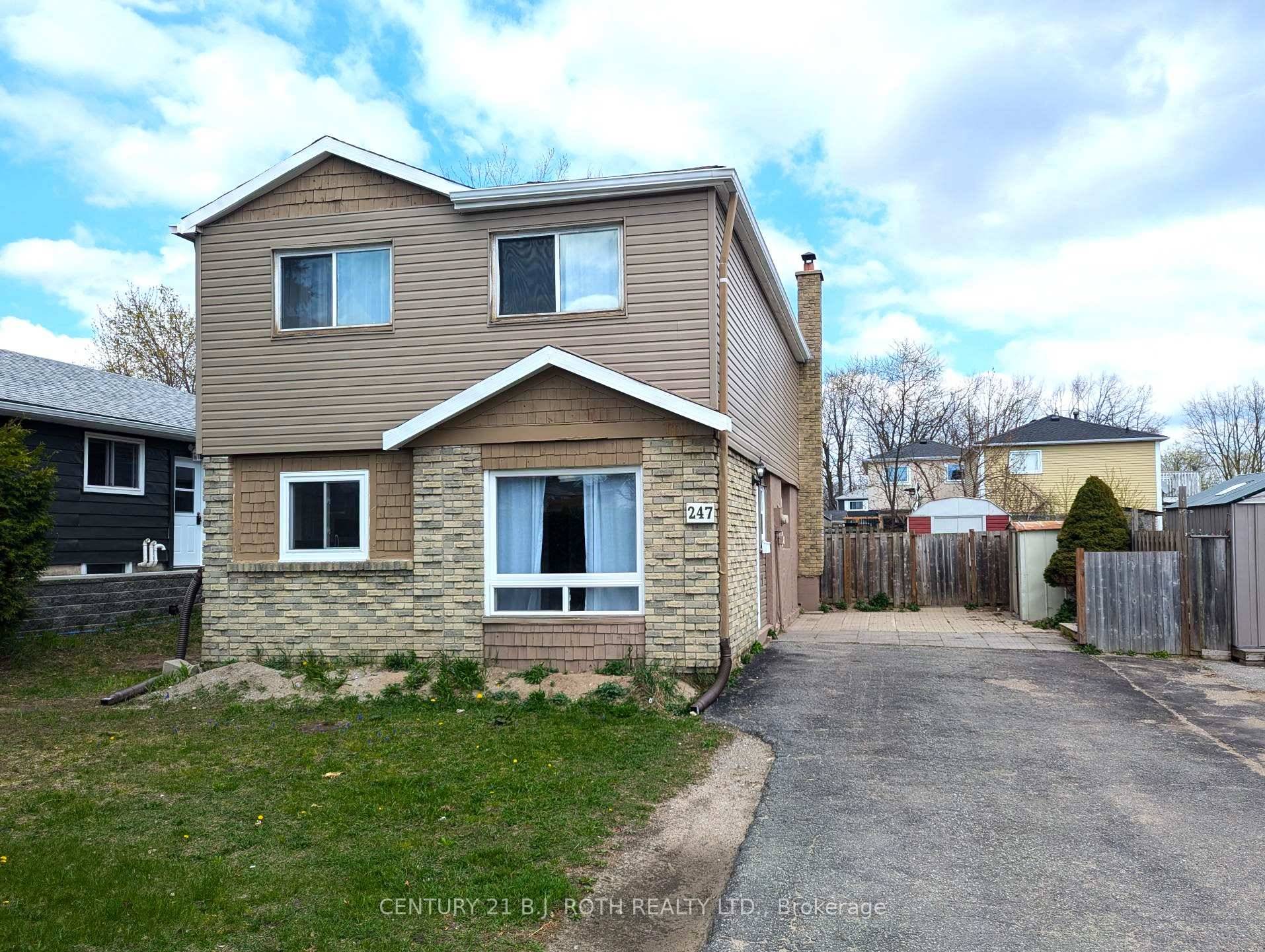 Welcome to your new home and be swimming in your pool by the May 24 long weekend !
