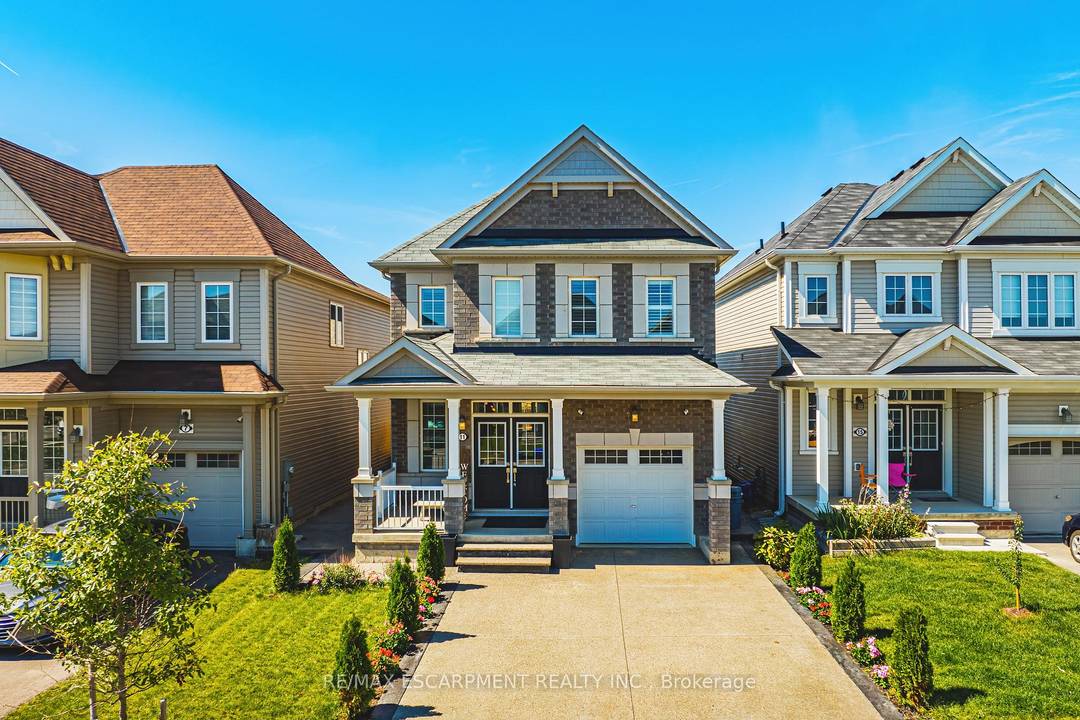 Welcome to beautiful Binbrook, the highly sought after town with the perfect blend of family friendly neighbourhoods, location, and natural beauty.