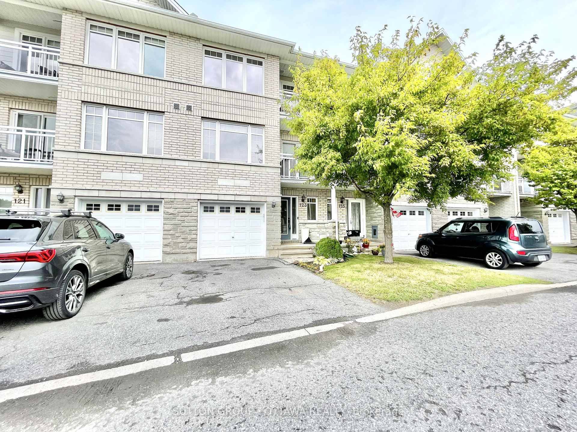 This 3 storey townhouse has been updated and very well taken care of.