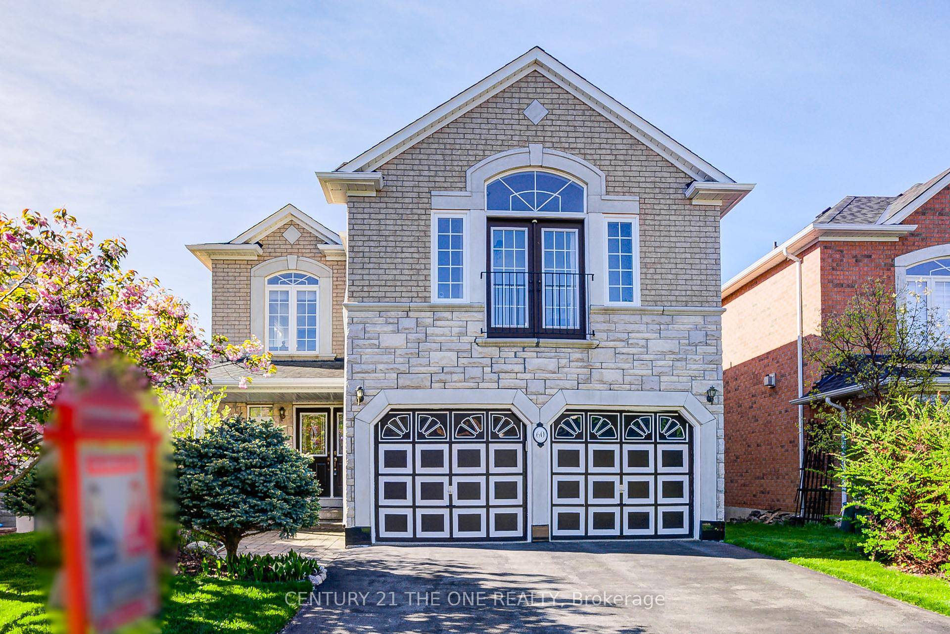 Rare Ravine Lot Gem in Richmond Hills Most Prestigious Neighbourhood with 4 1 Bedrooms 6 Bathrooms Approx.