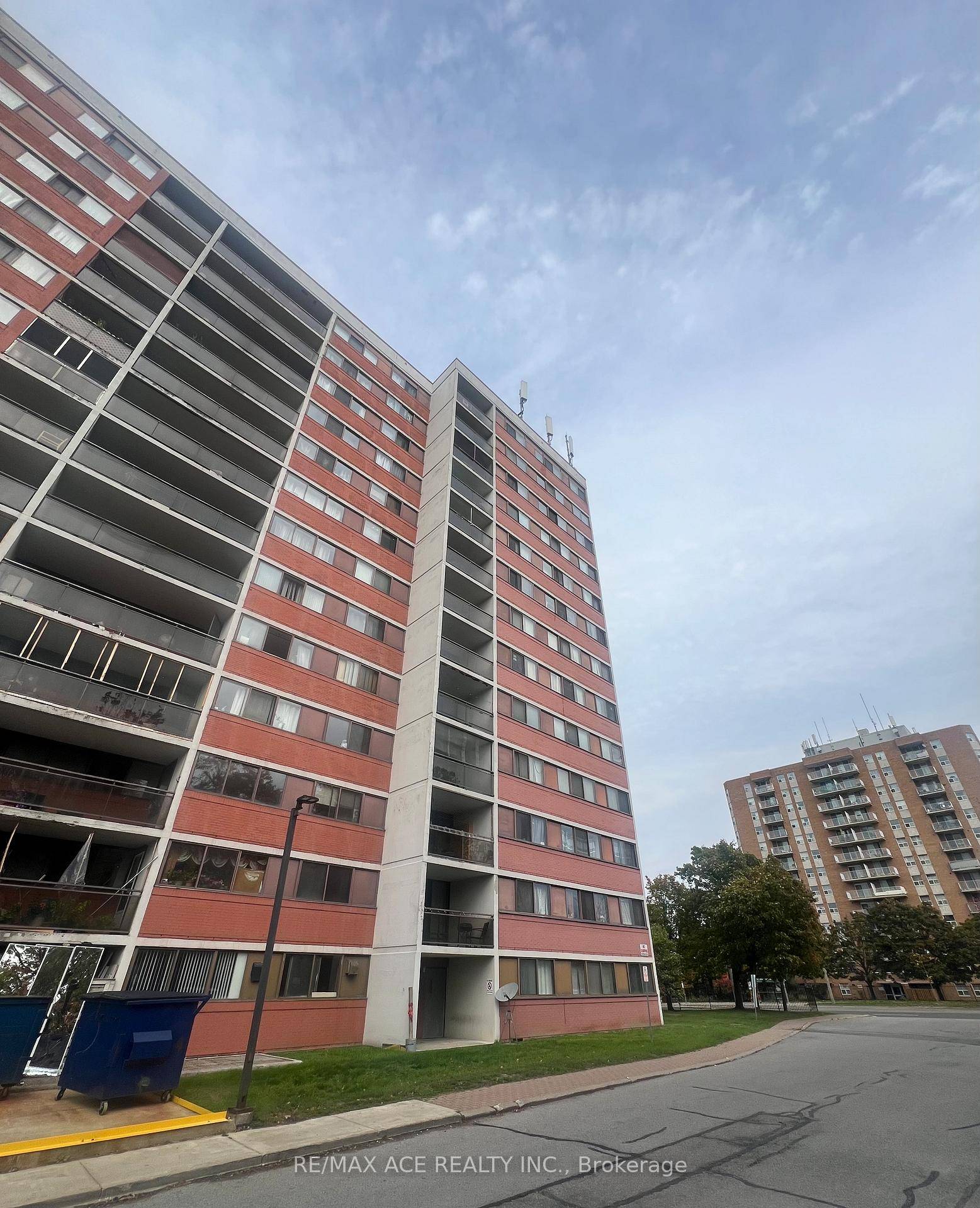 Affordable 1 Br 1 4Pc Washroom, Condo Unit, Available For Immediate Occupancy.