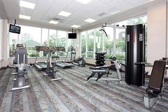 Beautiful and bright south facing one bedroom one den unit.