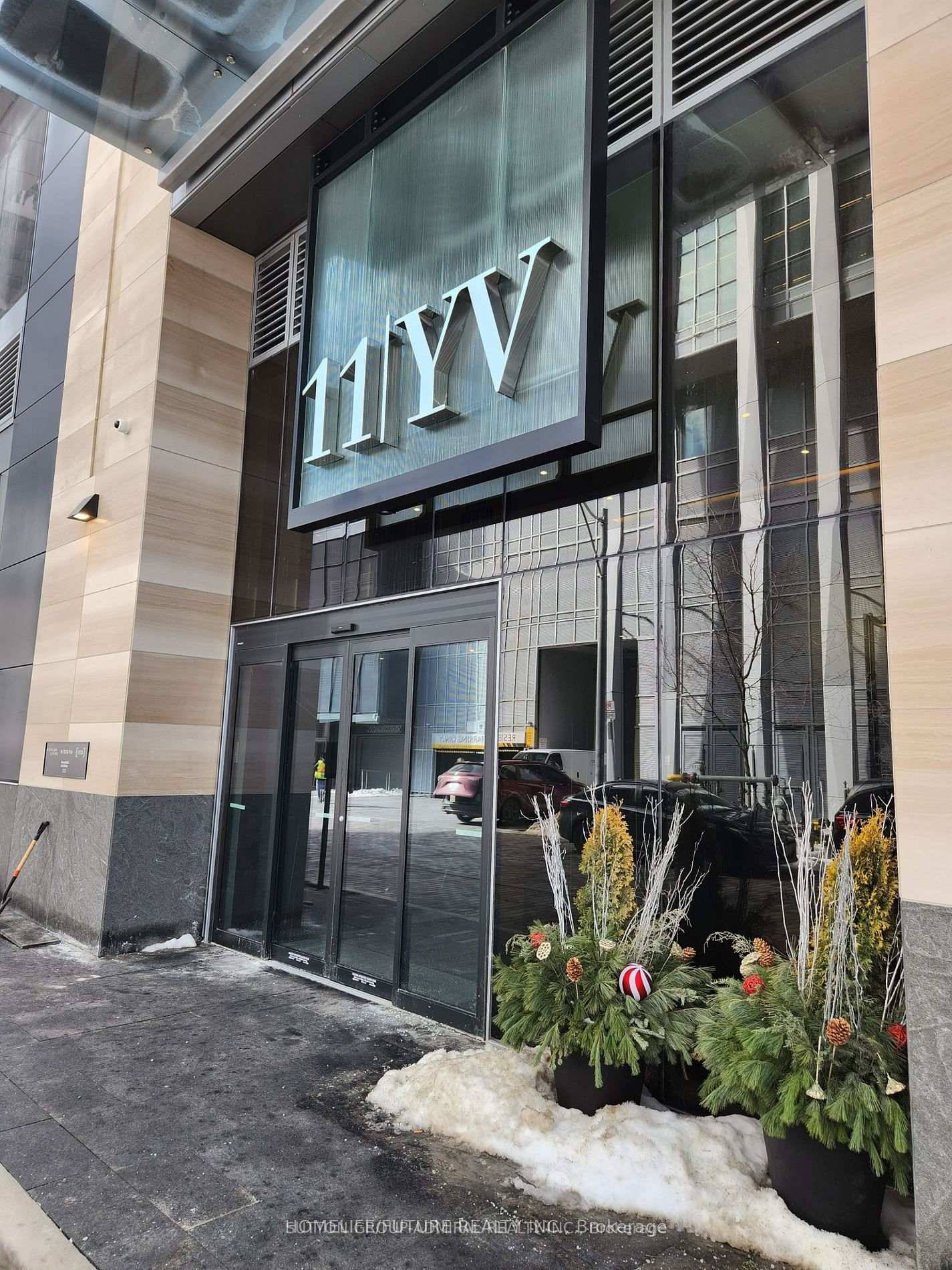 Elevate Your Lifestyle In Yorkville With This Brand New 1 Bedroom, 1 Bathroom Luxury Residence On The 53rd Floor Of One Of Toronto's Most Prestigious New Skyscrapers.