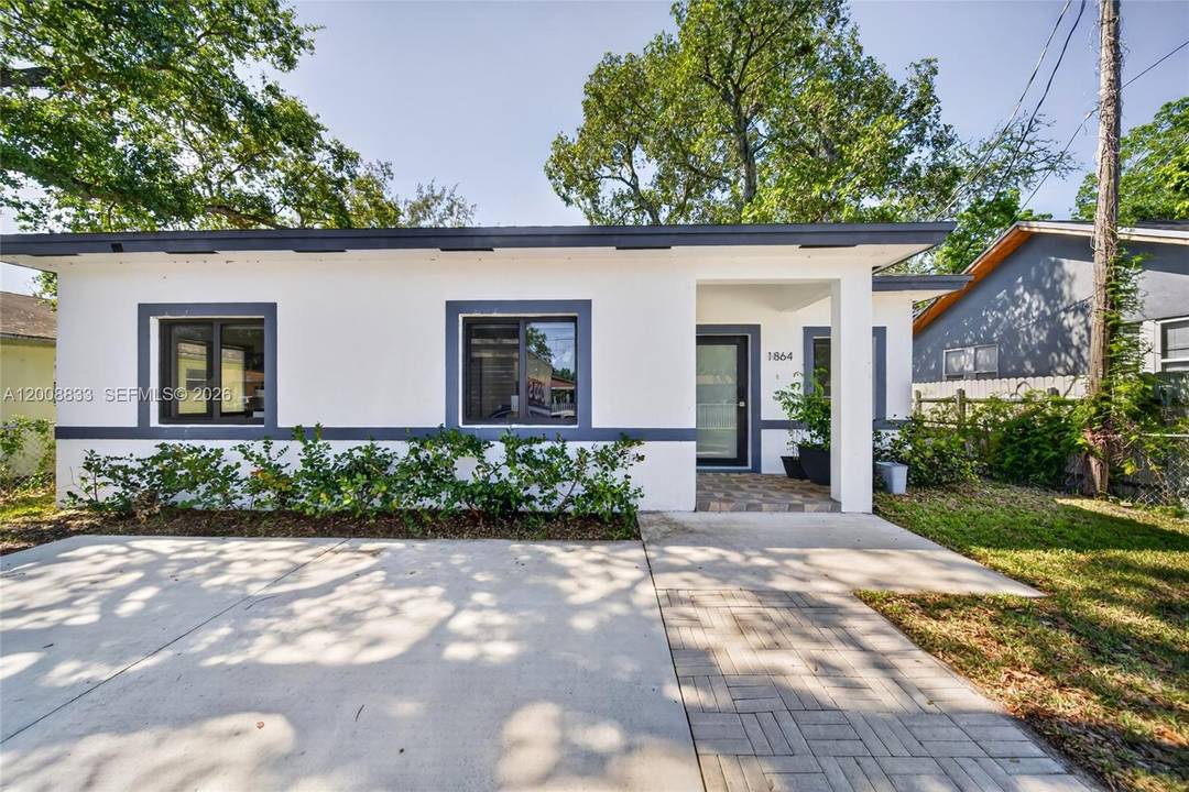 Newly built and meticulously maintained by its original owner, this stunning 4 bedroom, 2 bathroom home offers modern luxury at an exceptional value.