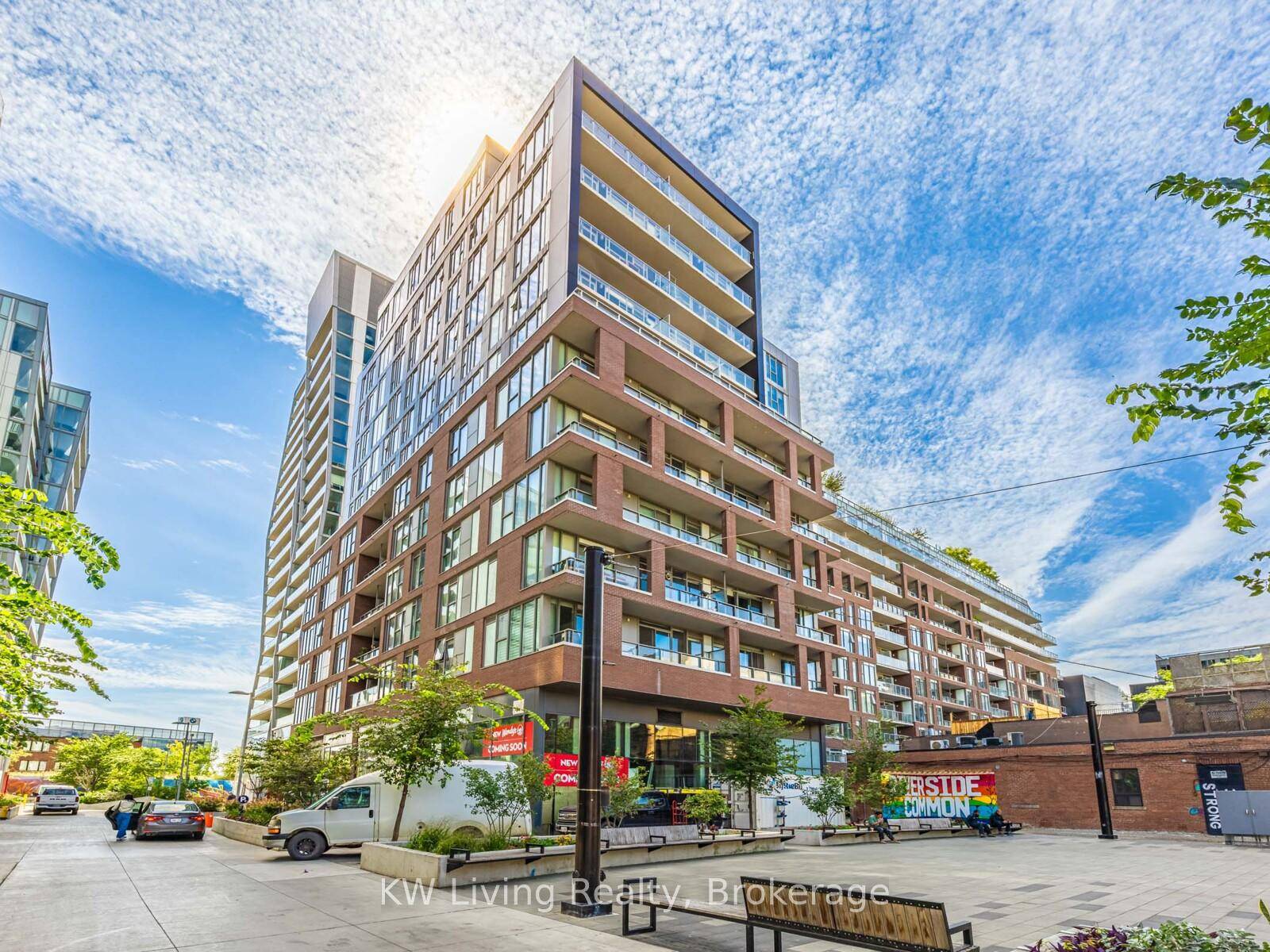 Welcome to this absolutely captivating, sun filled unit nestled in the heart of Toronto's vibrant Queen and Broadview neighborhood, one of the city's most sought after areas.
