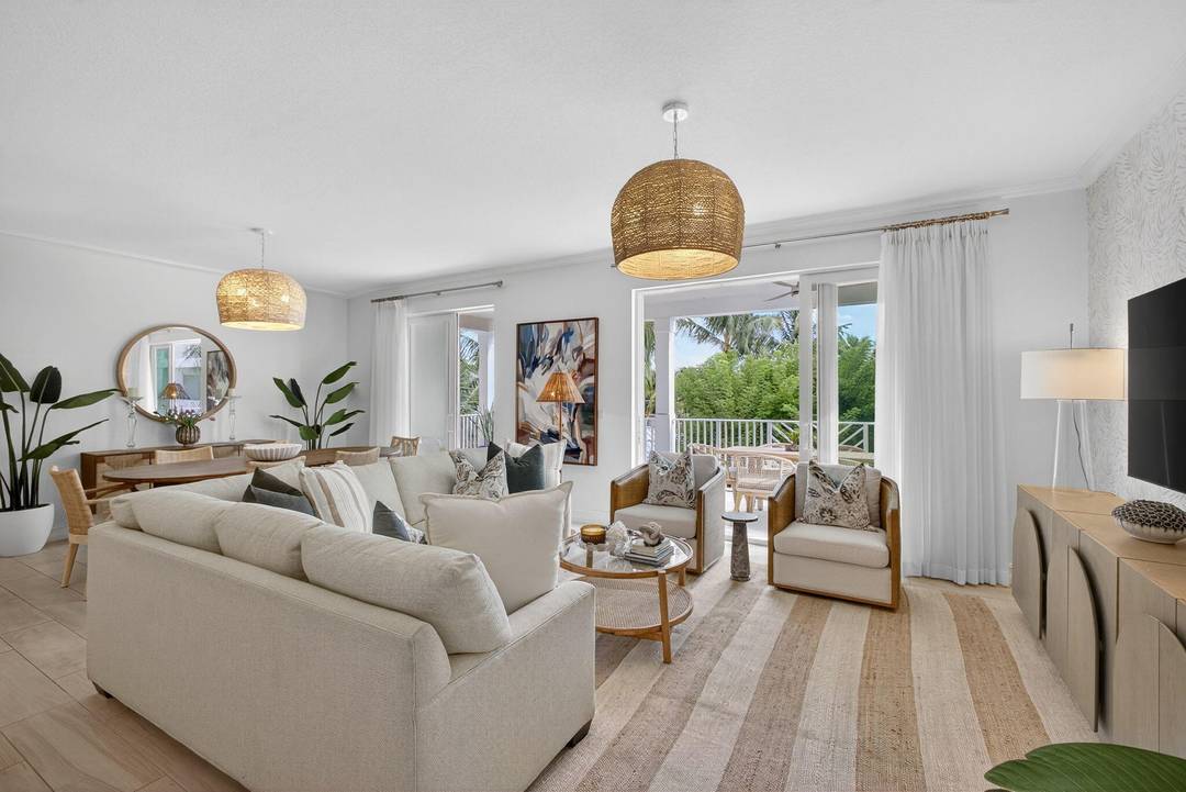 Perfectly Designed Community Along The Intracoastal, Just A Short Stroll From Juno Beach.