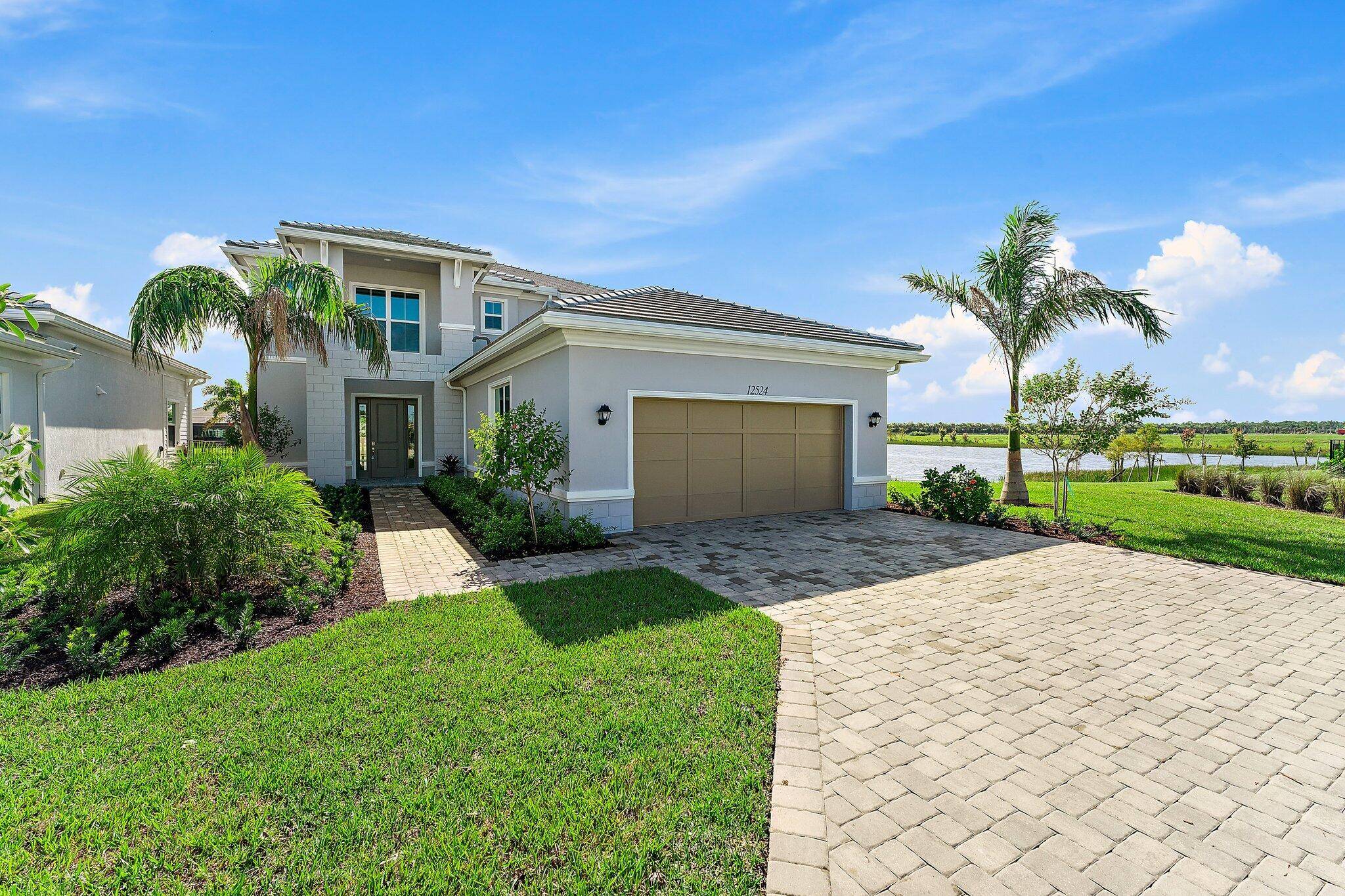 270 degree PANORAMA WATER VIEW !