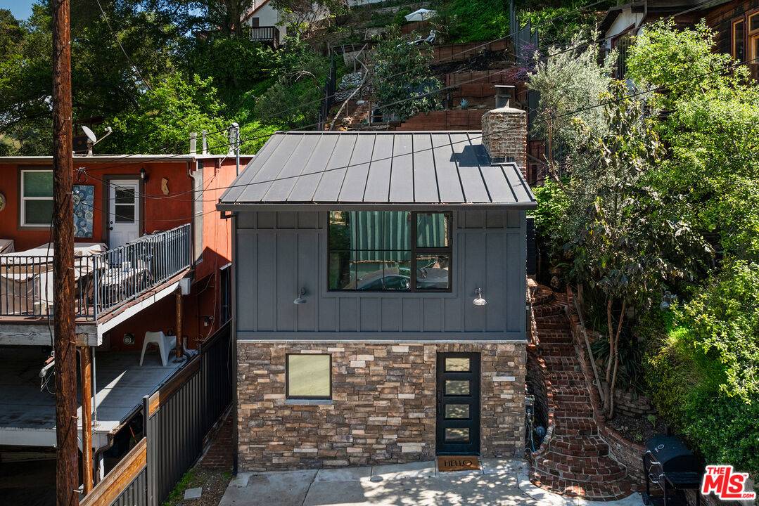2020 Rosilla Pl 2BR Hollywood Hills East La