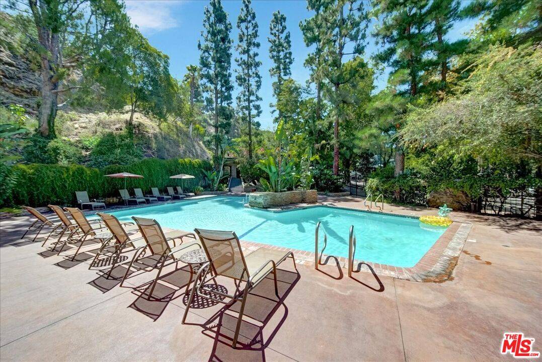 2700  E Cahuenga Blvd 3BR Hollywood Hills East La